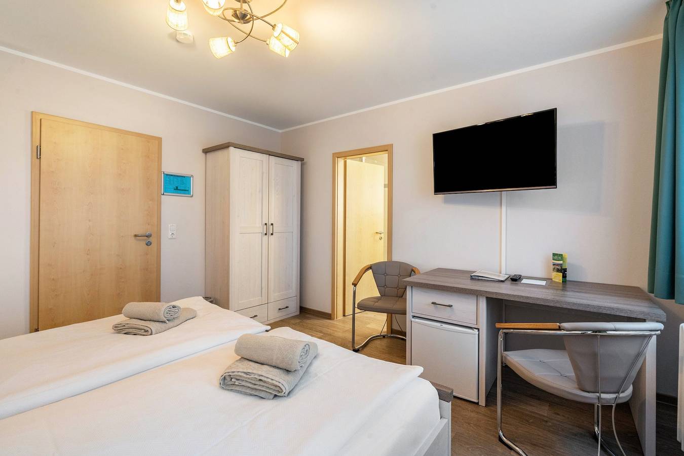 Standard-Doppelzimmer - Pension Clara Klipphausen in Klipphausen, Meißen Region