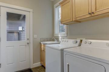 Vacation House for 8 Guests in Bend, Mt. Bachelor, Picture 4