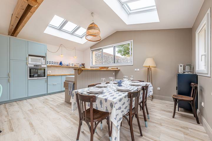 Location de vacances pour 7 personnes, avec jardin et terrasse à Saint-Aubin-sur-Mer (Calvados) - 2
