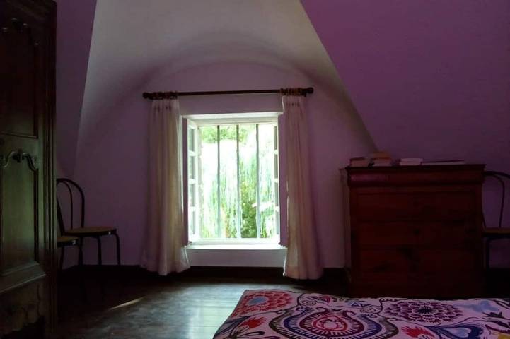 Gîte pour 5 personnes, avec Terrasse et Jardin à Theix - 4