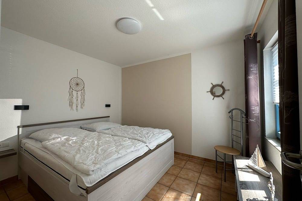Ganze Wohnung, Hier macht man Urlaub - familienfreundliche Ferienwohnung am Kap Arkona in Putgarten, Rügen