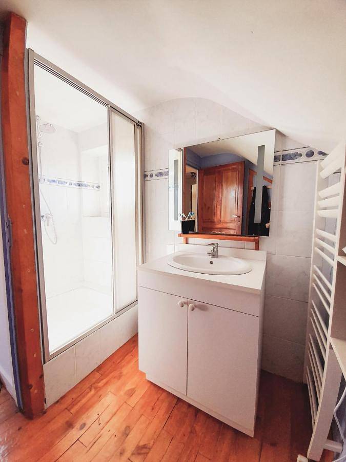 Location de vacances pour 6 personnes, avec jardin et vue à Veyrignac - 4