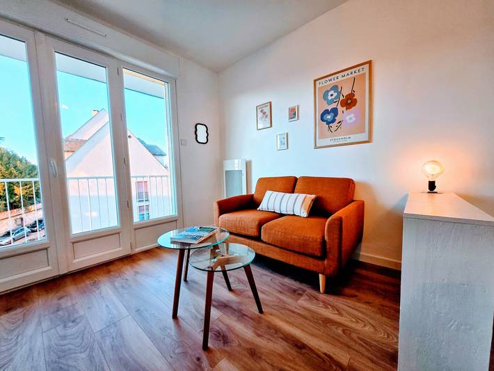 Studio pour 2 personnes, avec balcon à Auxerre