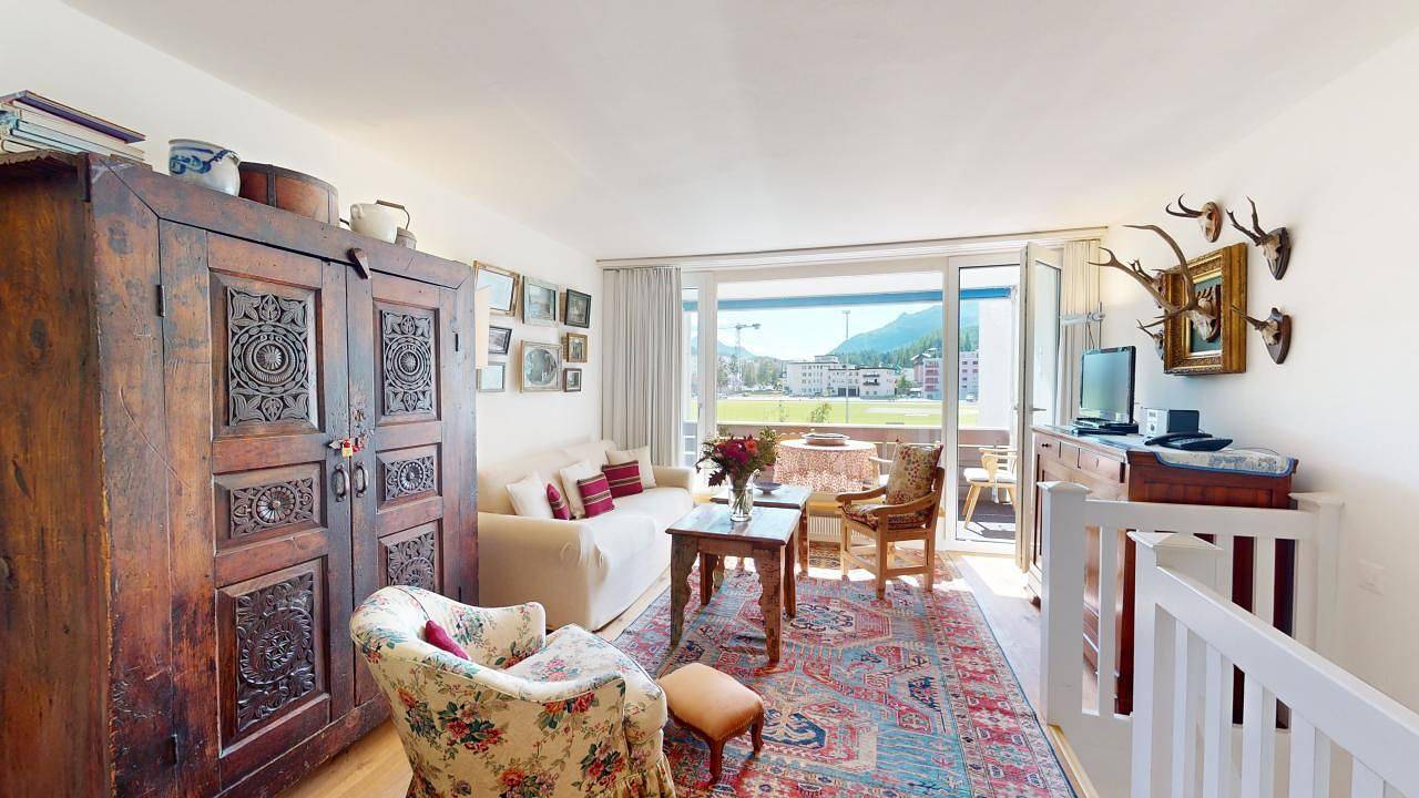 Ganze Wohnung, Ferienwohnung für 4 Personen mit Balkon in St. Moritz, Bernina-Alpen