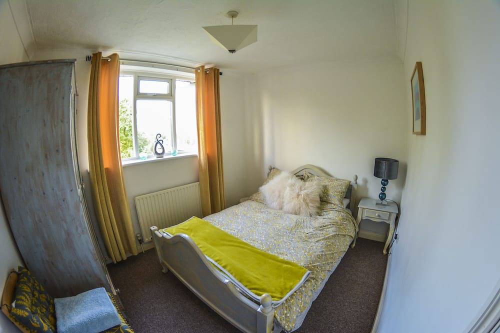 Acogedor y extravagante apartamento privado de 2 dormitorios con jardín y aparcamiento gratuito :) in Reading, Berkshire