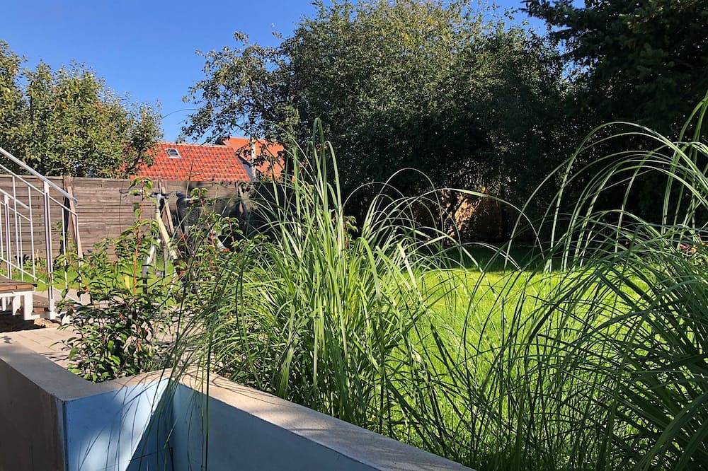 Super schönes und kernsaniertes Ferienhaus zwischen Stettiner Haff und Usedom in Ducherow, Stettiner Haff