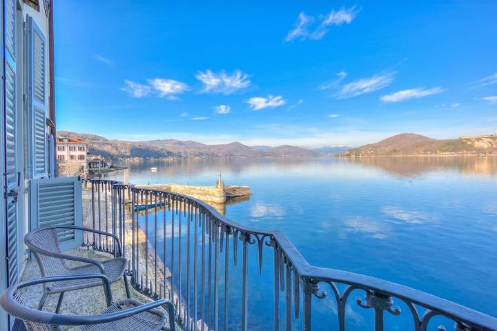 Ferienwohnung für 6 Personen, mit Seeblick und Balkon