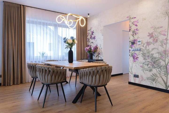 Apartamento de vacaciones para 12 personas, con jardín y vistas - 1