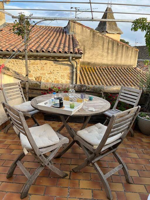 Location de vacances pour 7 personnes, avec terrasse et vue à Thézan-lès-Béziers - 3