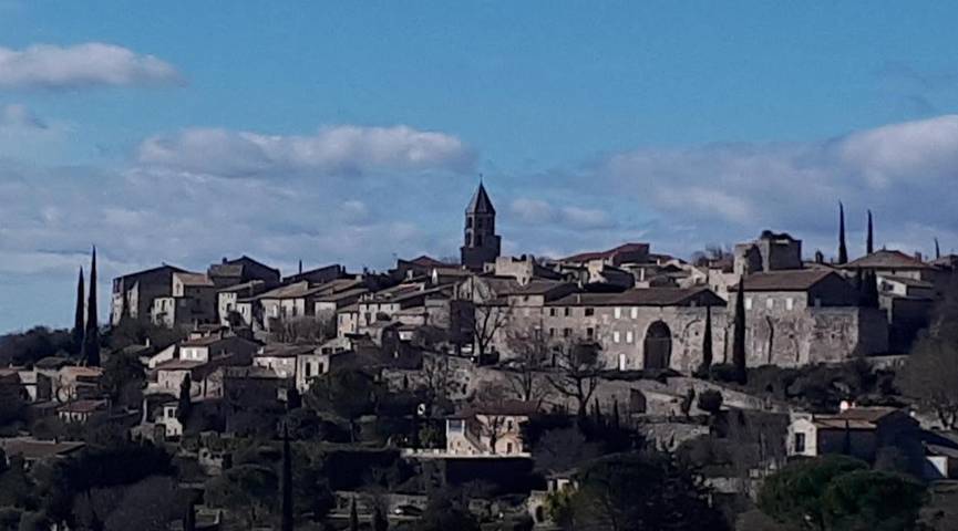 Gîte pour 2 personnes, avec jardin et vue à La Garde-Adhémar - 4