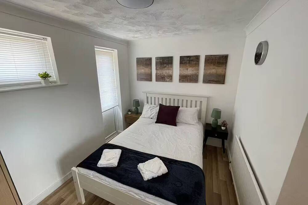 Entire apartment, Tranquil 3-bedroom apartment with Ac in pleasant Colchester in Colchester, Essex