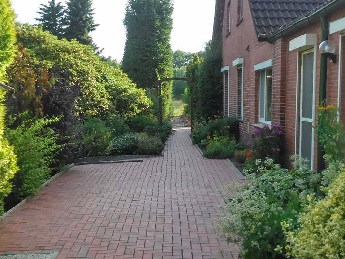 Ferienwohnung für 2 Personen, mit Terrasse und Garten