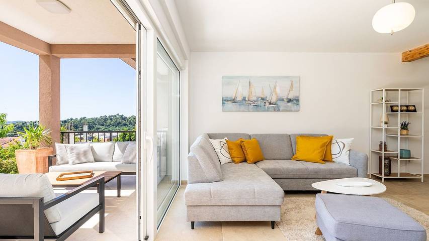 Holiday letting for 6 people, with terrace, with pets in Srebreno