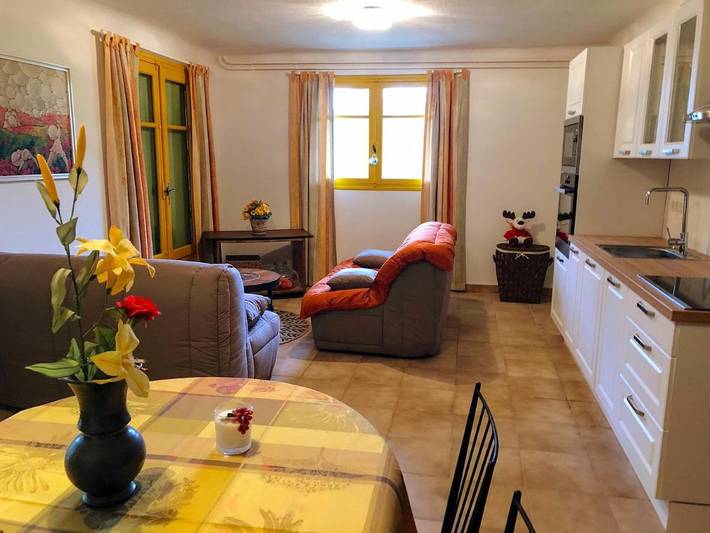 Gîte pour 3 personnes, avec vue et jardin dans Largentière - 3