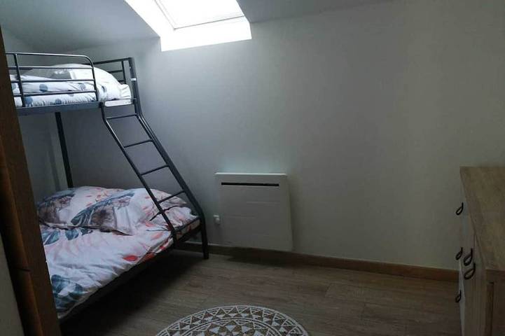 Location de vacances pour 5 personnes, avec jacuzzi et jardin à Quincy-Voisins - 2