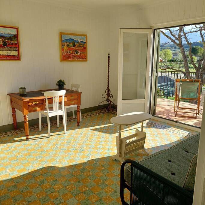 Location de vacances pour 8 personnes, avec piscine ainsi que jardin et vue, animaux acceptés à Modène - 4