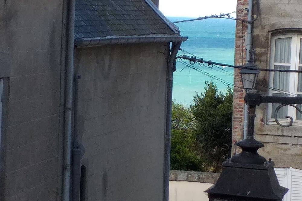 Appartement entier, Beau 2 pièces dans le quartier historique de Granville in Granville, Région d'Avranches
