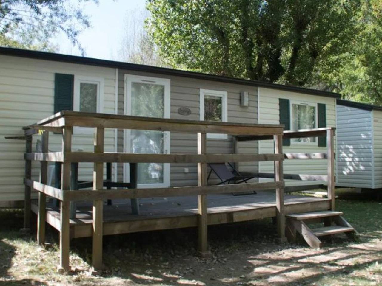Mobil Home Familial - Terrasse Relaxante in Mostuéjouls, Parc naturel régional des Grands Causses