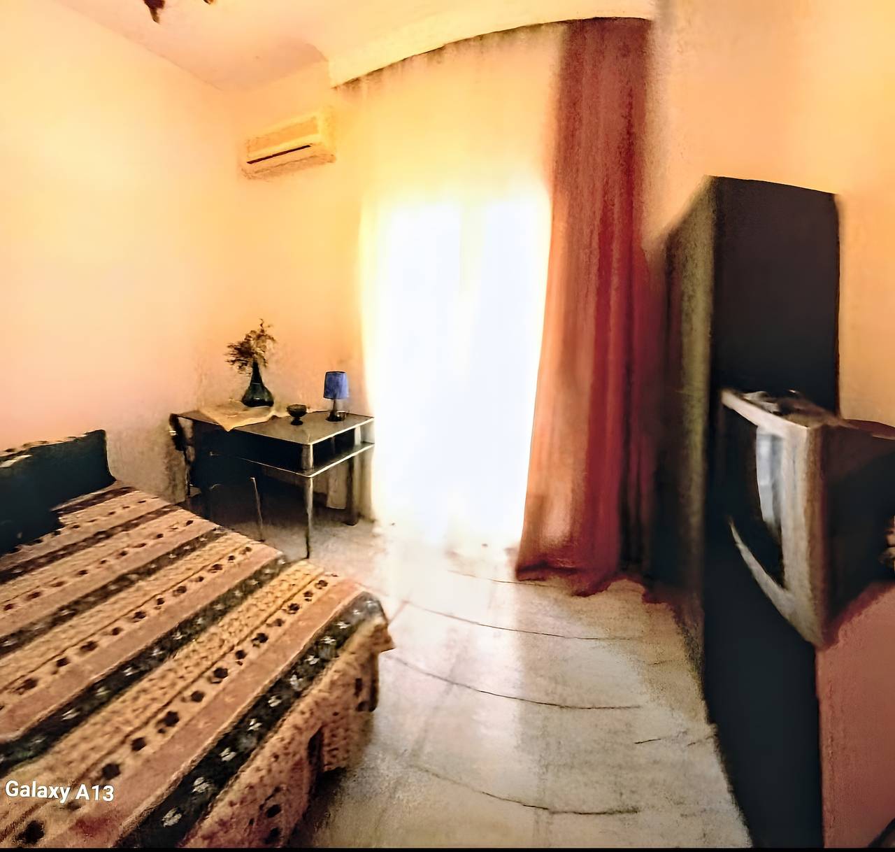 Ferienwohnung 'Apartment Next To Music Hall' mit Balkon, Wlan und Klimaanlage in Analipsi (Thessaloniki), Thessaloniki und Umgebung