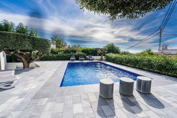 Villa pour 8 personnes, avec Vue sur l’océan ainsi que Terrasse et Jardin à Benissa - 3