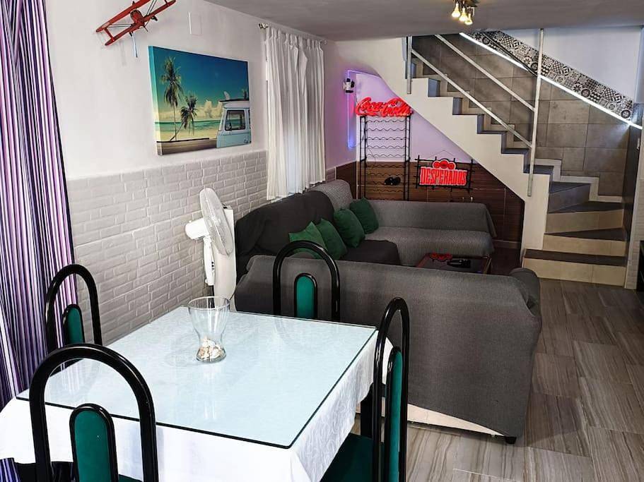 Ganze Wohnung, Four-Bedroom House in San Fernando, Costa de la Luz