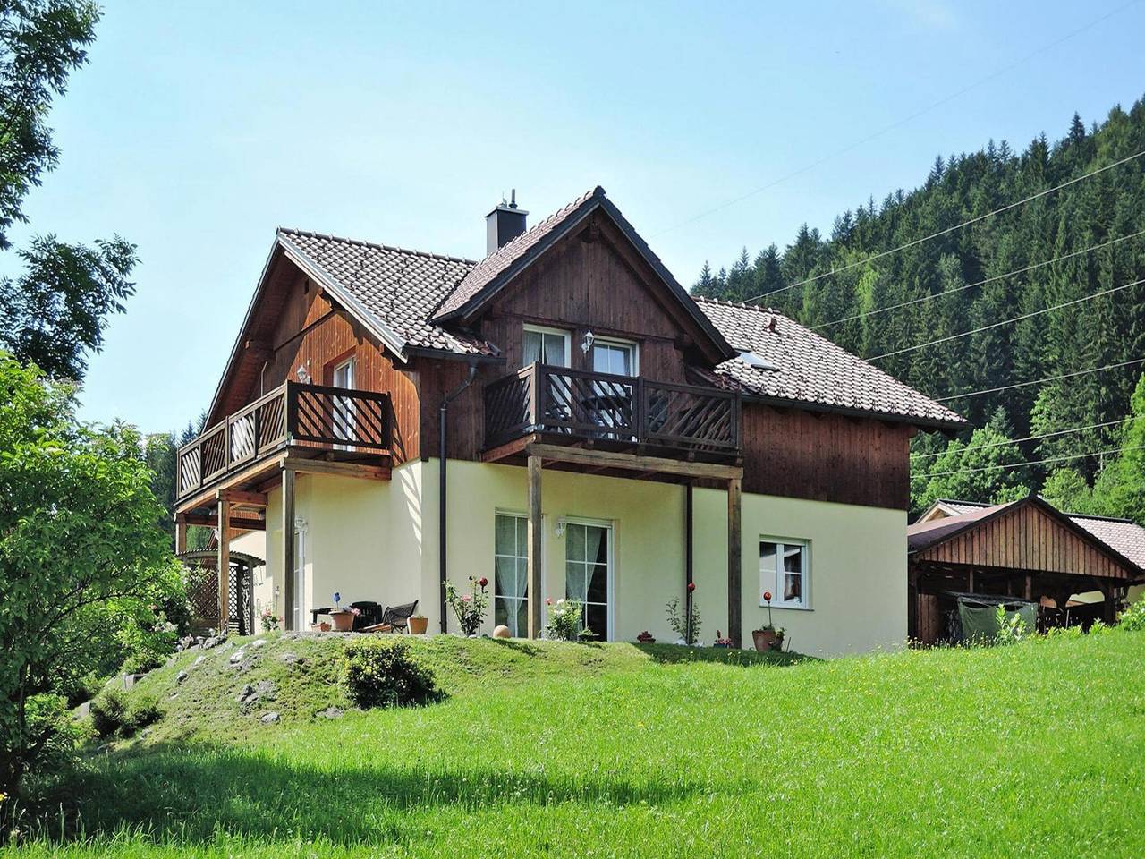 Ferienhaus in Radstadt mit Sauna & Whirlpool in Radstadt, Ski Amadé
