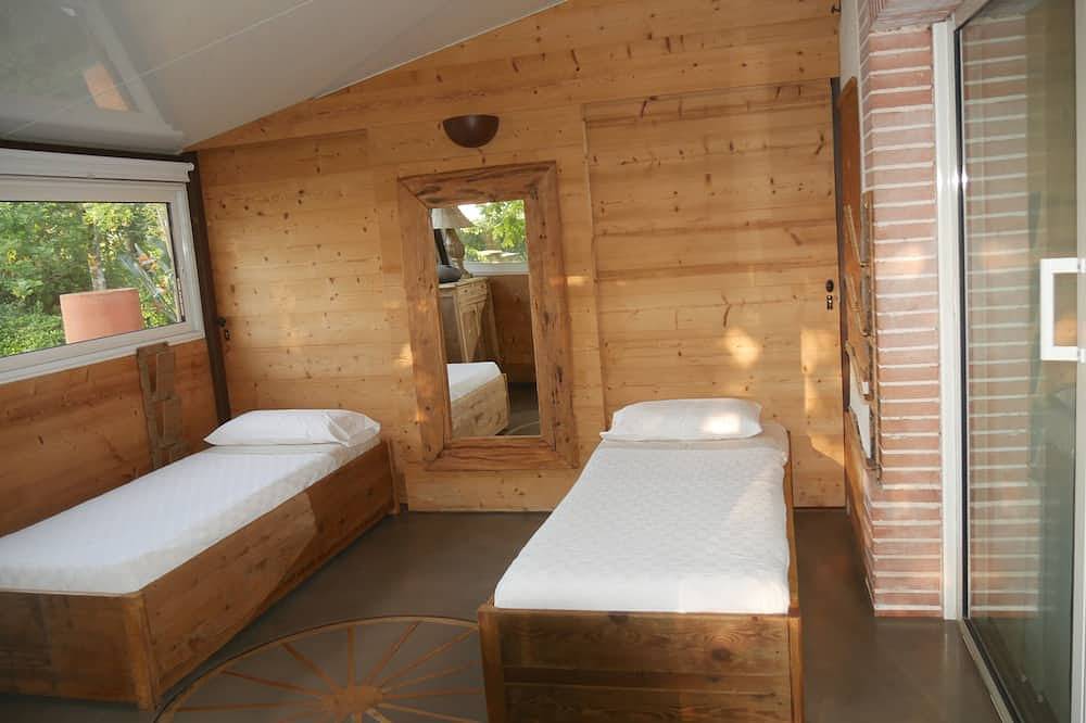 Loft Amenage Dans Une Grange  Au Cœur De La Nature Avec Piscine in Esperce, Haute-Garonne