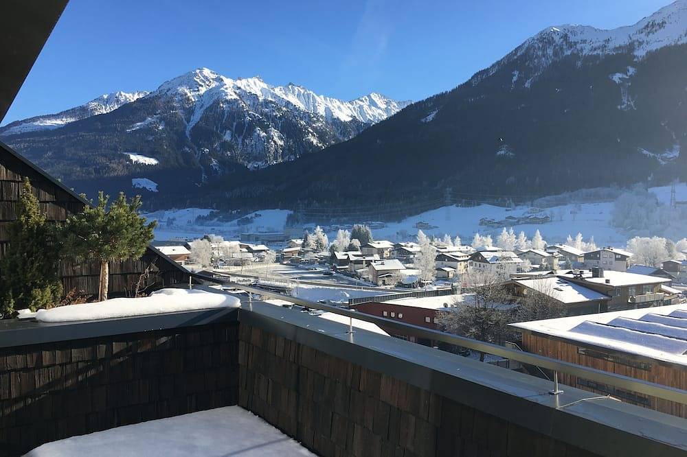 Ganze Wohnung, Sonnige Penthouse Wohnung mit fantastischem Ausblick auf den Großvenediger in Neukirchen am Großvenediger, Kitzbüheler Alpen