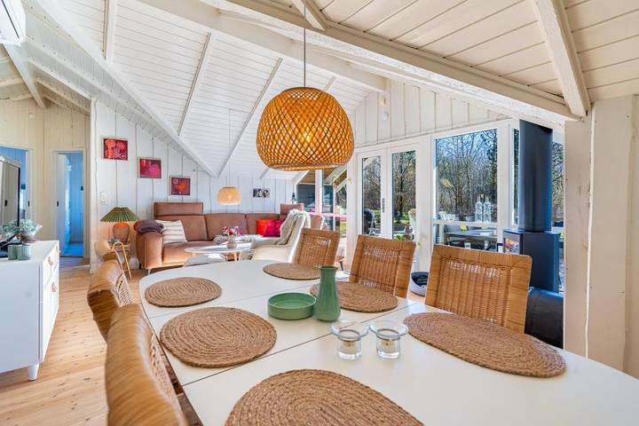 Hundefreundliches Ferienhaus in Dänemark mit eingezäuntem Grundstück, Sauna & Whirlpool    in Jegum, Jegum Ferieland
