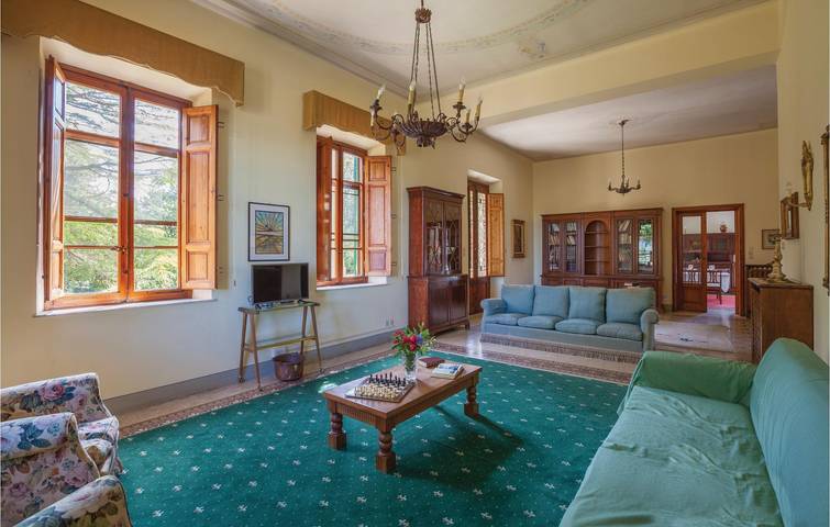 Ferienhaus für 12 Personen, mit Terrasse und Garten sowie Pool in Lucca - 4