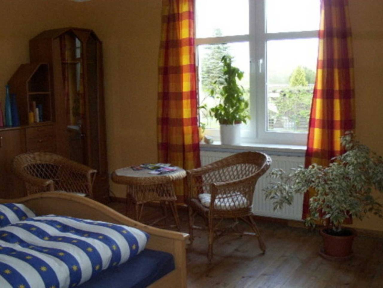 Ganze Ferienwohnung, Ferienwohnung in der Innenstadt - Ferienwohnung in der Innenstadt in Tollensesee, Neubrandenburg