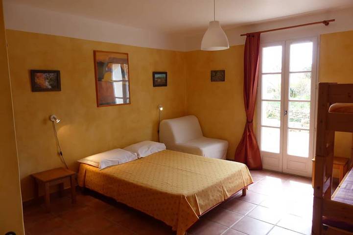 Gîte pour 14 personnes, avec jardin à Moustiers-Sainte-Marie - 4