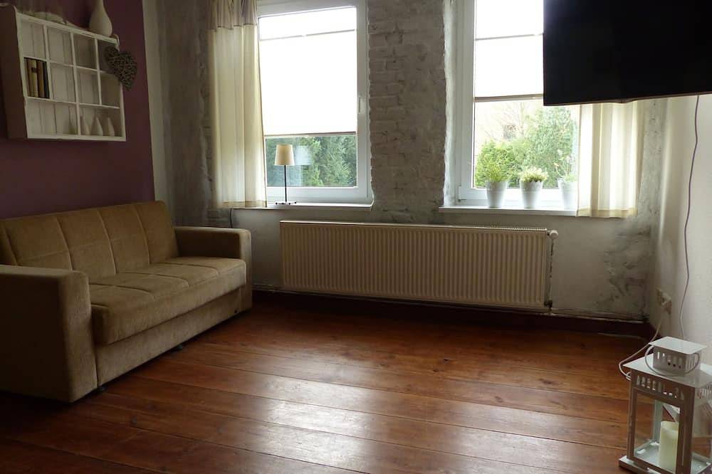 Ganze Wohnung, Vermietung von 2 gemütlich und stilvoll eingerichteten Ferienwohnungen in Ralswiek, Bergen auf Rügen und Umgebung