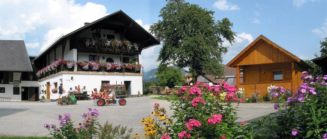 Ferienwohnung für 4 Personen, mit Garten und Ausblick, kinderfreundlich