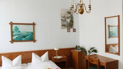 Zimmer für 4 Personen in Schwerin, Schweriner See, Bild 1