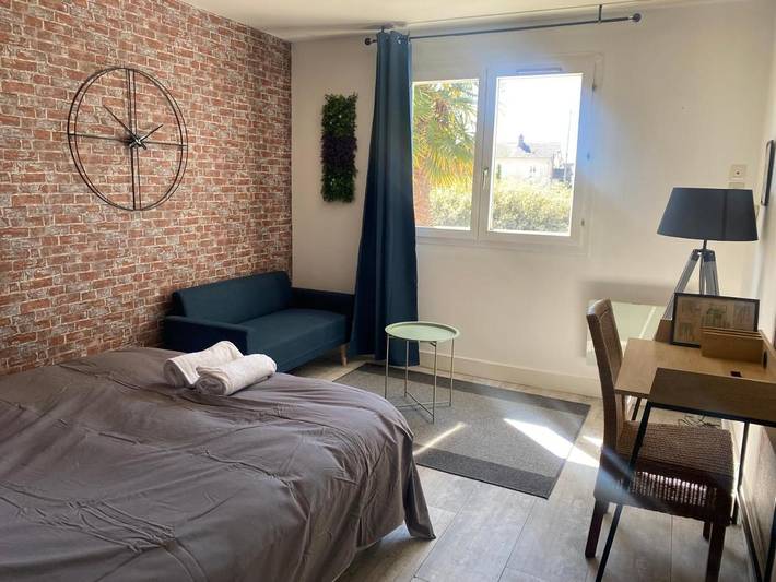 Hôtel pour 3 personnes, avec terrasse et jardin à Sermoise-sur-Loire - 2