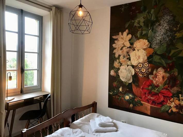 Location de vacances pour 2 personnes, avec vue ainsi que piscine et jardin à Alaigne - 4