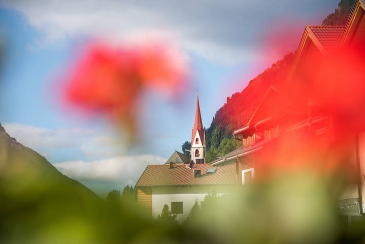 Hel lejlighed, Ferielejlighed for 2 personer med balkon in Hohe Tauern, Sand in Taufers