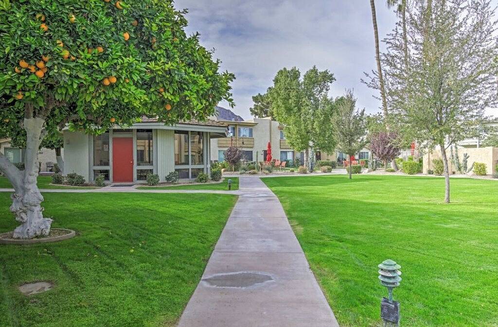 Ganze Wohnung, Old Town Scottsdale|Stylish New Condo| Heated Pool in Camelback Mountain, Scottsdale