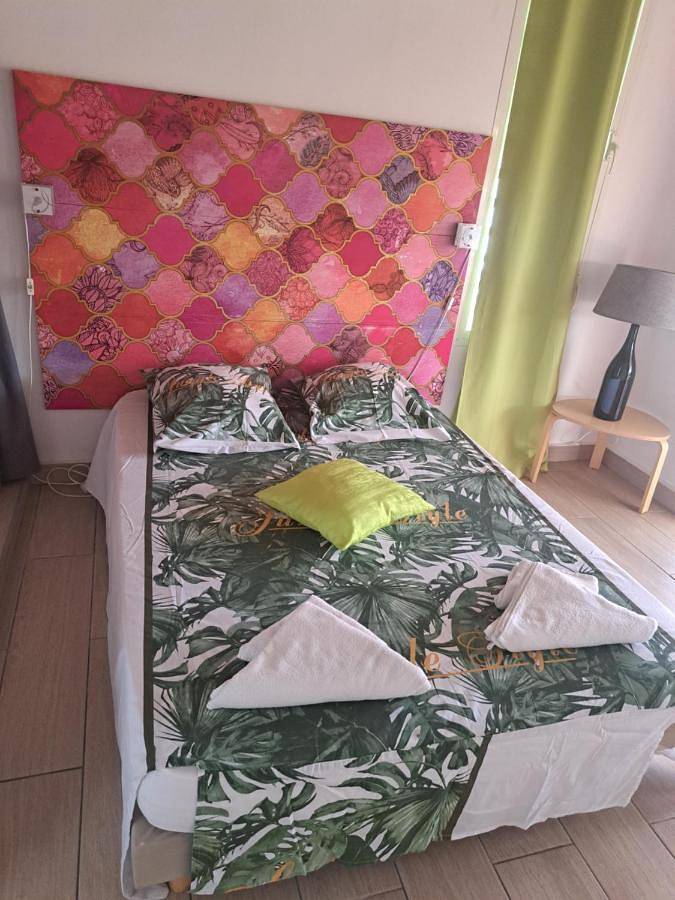 Location de vacances pour 4 personnes, avec terrasse à Terre-de-Haut - 2