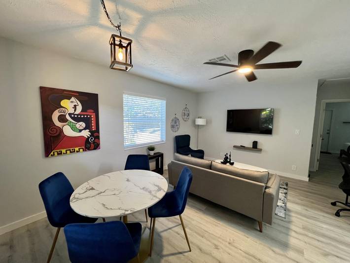 Vacation rental for 2 people, with pets in Wilton Manors