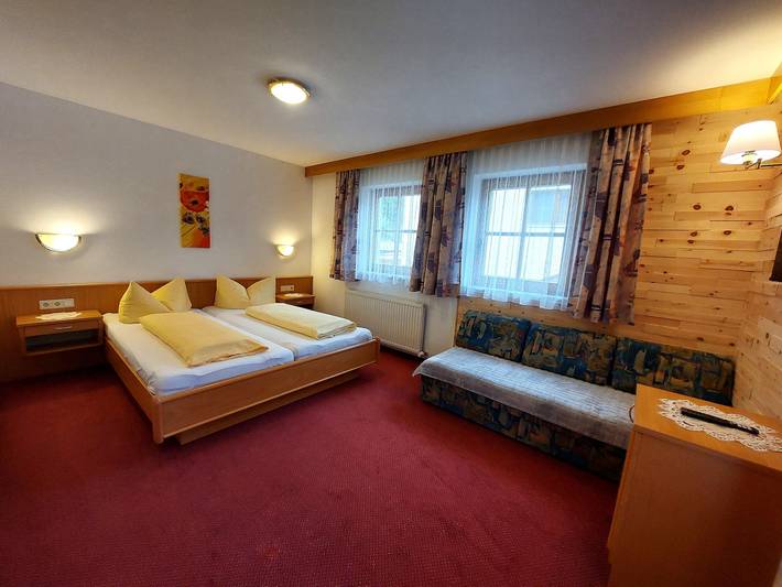 Ferienwohnung für 3 Personen, mit Balkon und Garten - 1
