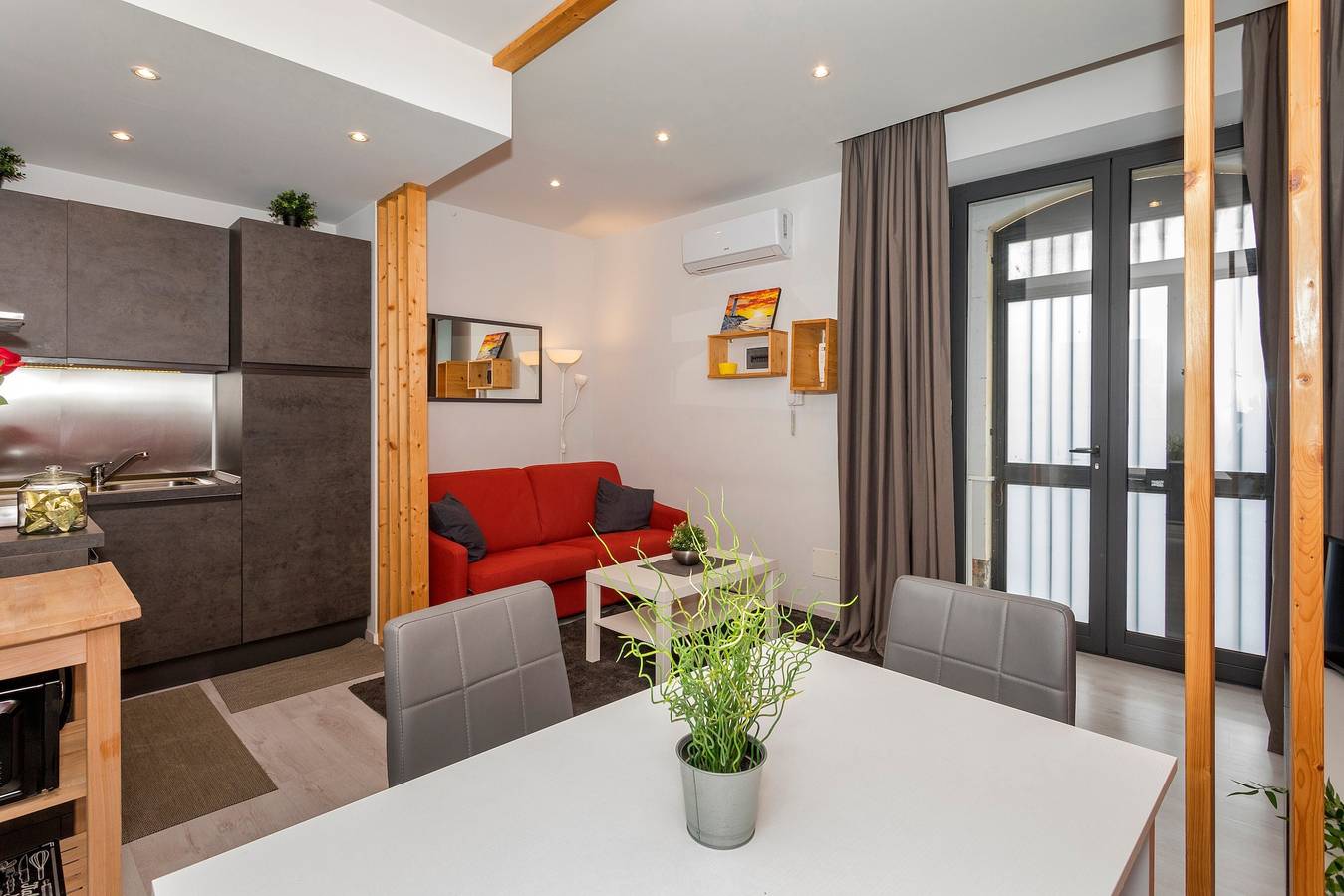 Cały apartament, Apartament wakacyjny dla 4 osób in Katania, Prowincja Katania