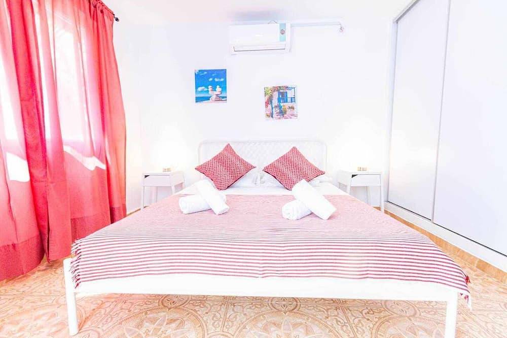Ganze Wohnung, Suncastle Apartment 3 in El Barrio, Alicante