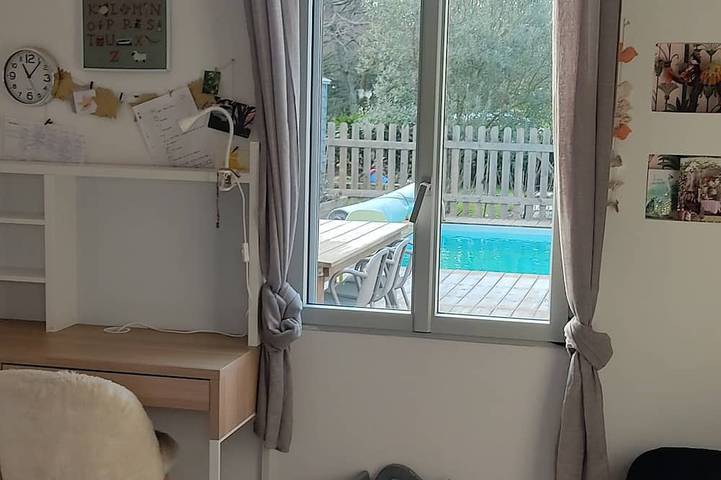 Location de vacances pour 8 personnes, avec jardin et terrasse à Blanquefort - 3
