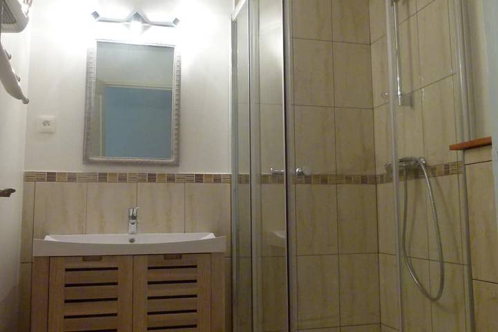 Ganze Wohnung, Sonnenurlaub in der Ruhe der Côte d'Azur. 3 *** Wohnung in Les Adrets-de-l'Estérel, Mittelmeerküste (Frankreich)
