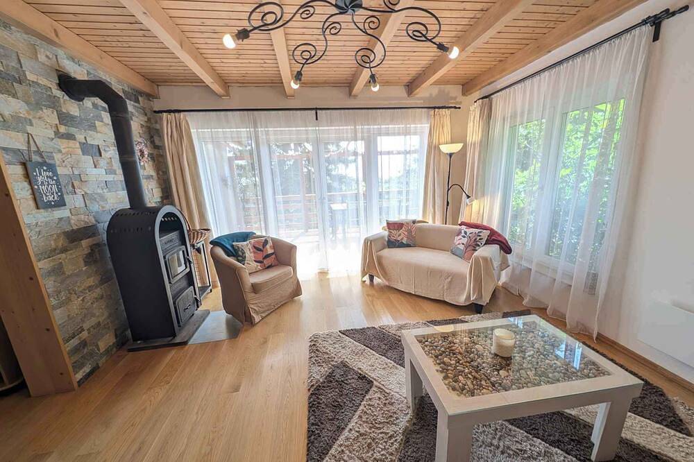 Ferienhaus mit Panorama und Internet in Pákozd, Gárdonyi járás