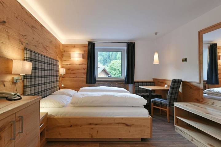 Chambre d’hôte pour 2 personnes, avec jardin et terrasse à St. Ulrich in Gröden - 4