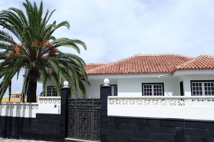 Casa de vacaciones para 6 personas, con jacuzzi además de jardín y terraza - 1