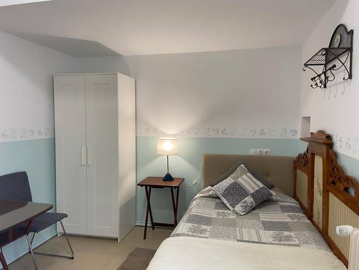 Gîte pour 2 personnes, avec jardin à Terrassa - 2